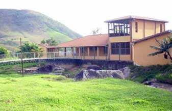 Programa Social Gotas de Flor Com Amor - Foto 1